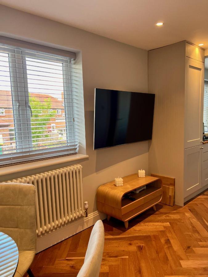 A Luxury 2 Bedroom Apartment Barnet Esterno foto